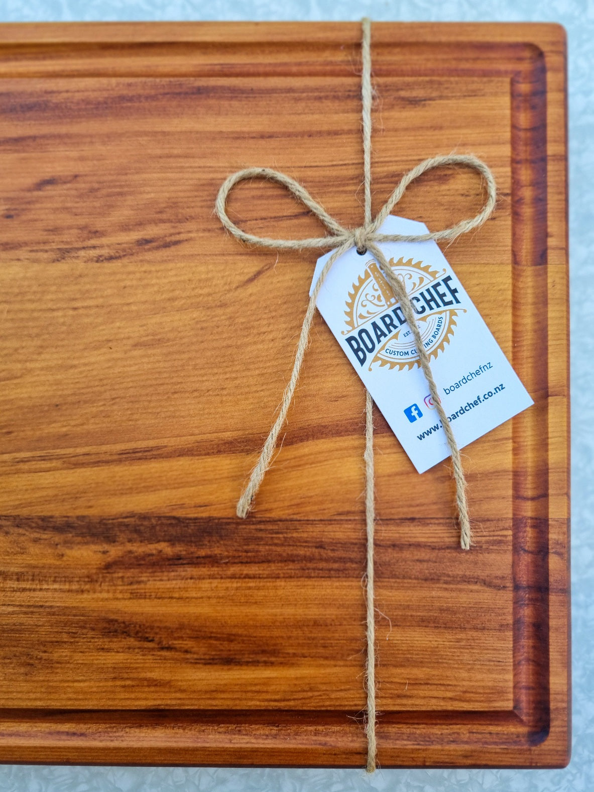 NZ Rimu - Classic Plus+ Cutting Board