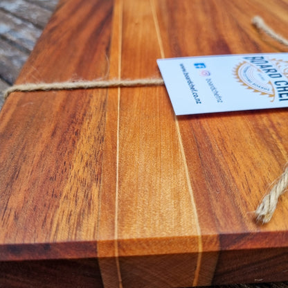 Blackwood & Swamp Kauri Platter Board (Med)