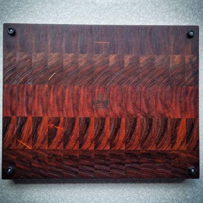 XL End-Grain - Blackwood