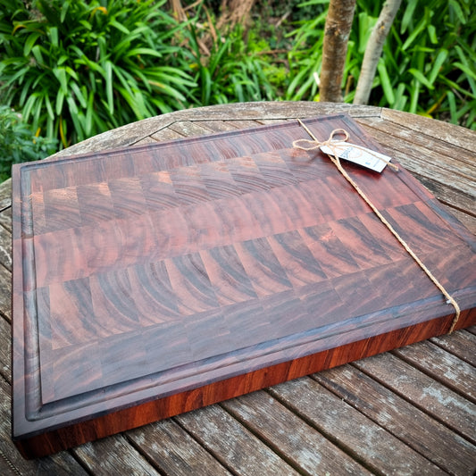 XL End-Grain - Blackwood